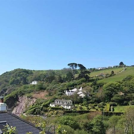 Cosy Beachfront Retreat With Stunning Sea Views & Free Access To A Local Indoor Pool Talland Экстерьер фото