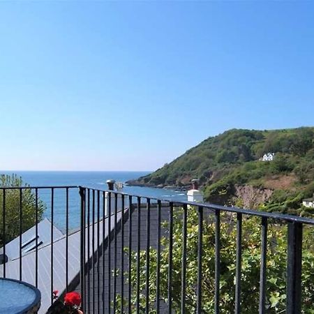 Cosy Beachfront Retreat With Stunning Sea Views & Free Access To A Local Indoor Pool Talland Экстерьер фото